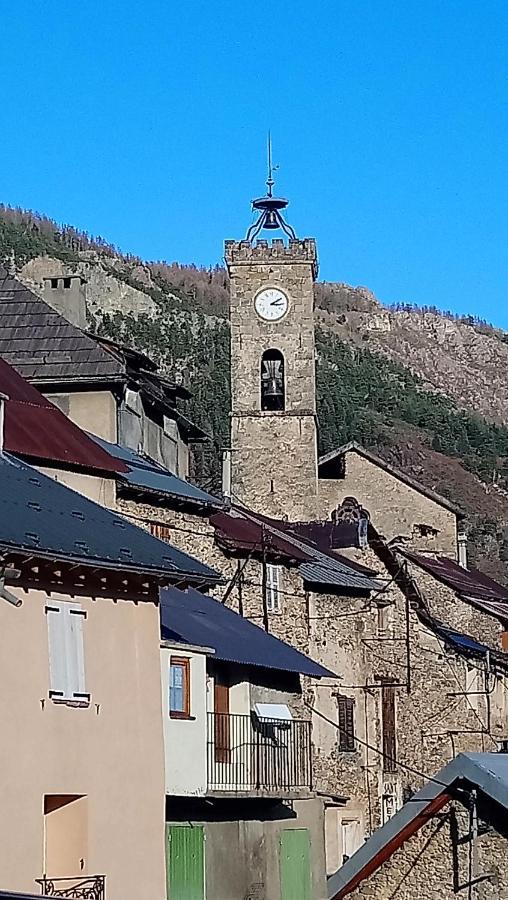 Villa Sur Un Petit Nuage Roubion Esterno foto